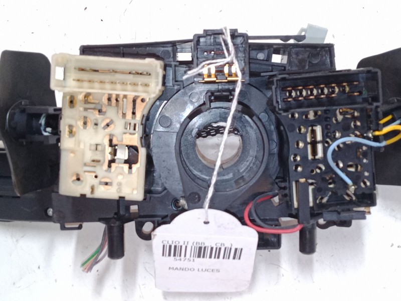 Recambio de mando luces para renault clio ii (bb_, cb_) 1.5 dci (b/cb07) referencia OEM IAM   