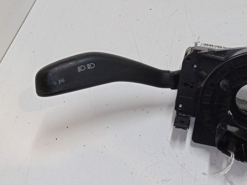 Recambio de mando luces para volkswagen polo (9n_, 9a_) 1.4 tdi referencia OEM IAM 6Q0953503  