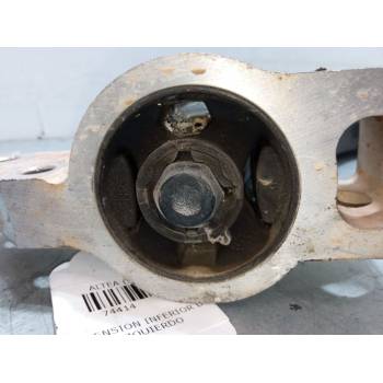 BRAZO SUSPENSION INFERIOR DELANTERO IZQUIERDO 