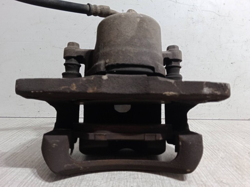 Recambio de pinza freno delantera izquierda para toyota rav 4 ii (_a2_) 2.0 4wd (aca21, aca20) referencia OEM IAM    Recambio de pinza freno delantera izquierda para toyota rav 4 ii (_a2_) 2.0 4wd (aca21, aca20) referencia OEM IAM