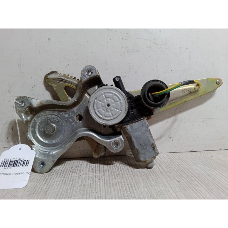 Recambio de elevalunas electrico trasero izquierdo para toyota rav 4 ii (_a2_) 2.0 4wd (aca21, aca20) referencia OEM IAM 8571042