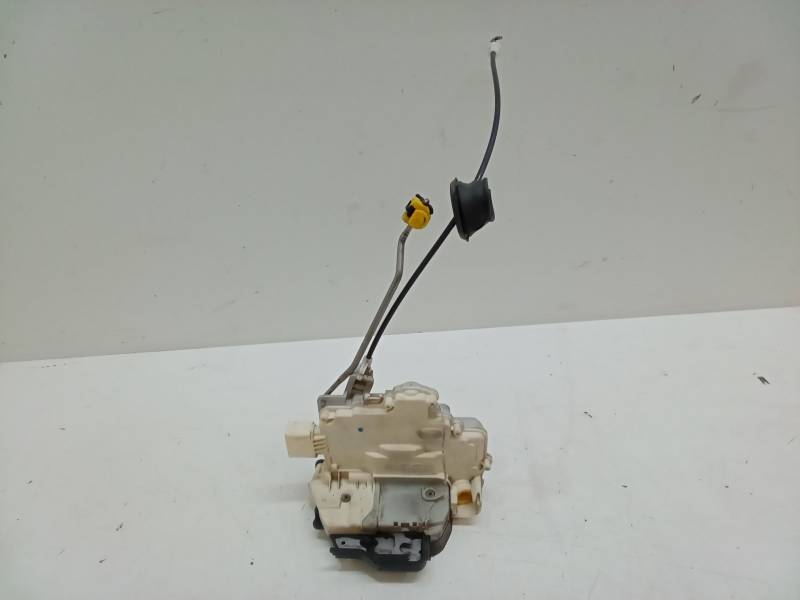 CERRADURA PUERTA DELANTERA IZQUIERDA 