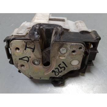 CERRADURA PUERTA DELANTERA IZQUIERDA 