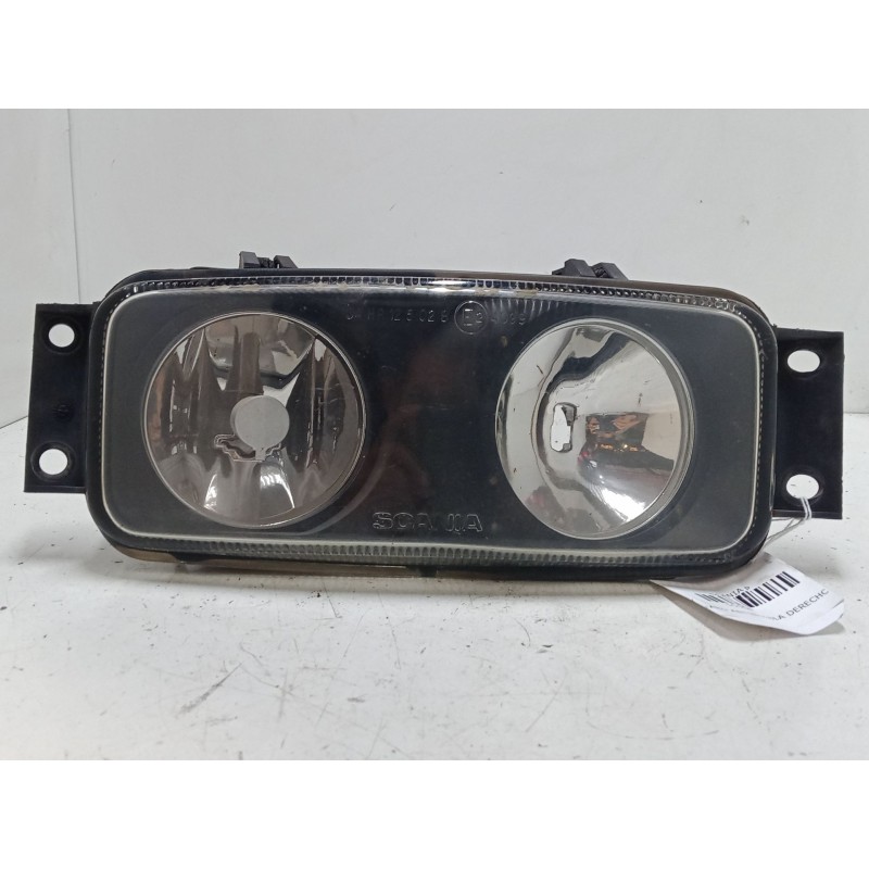 Recambio de faro antiniebla derecho para scania scania p p 94gb 6x2 referencia OEM IAM 1420692  