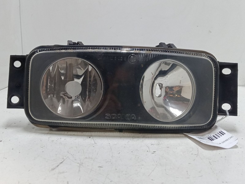 Recambio de faro antiniebla derecho para scania scania p p 94gb 6x2 referencia OEM IAM 1420692  