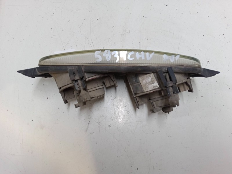 Recambio de faro antiniebla derecho para scania scania p p 94gb 6x2 referencia OEM IAM 1420692  