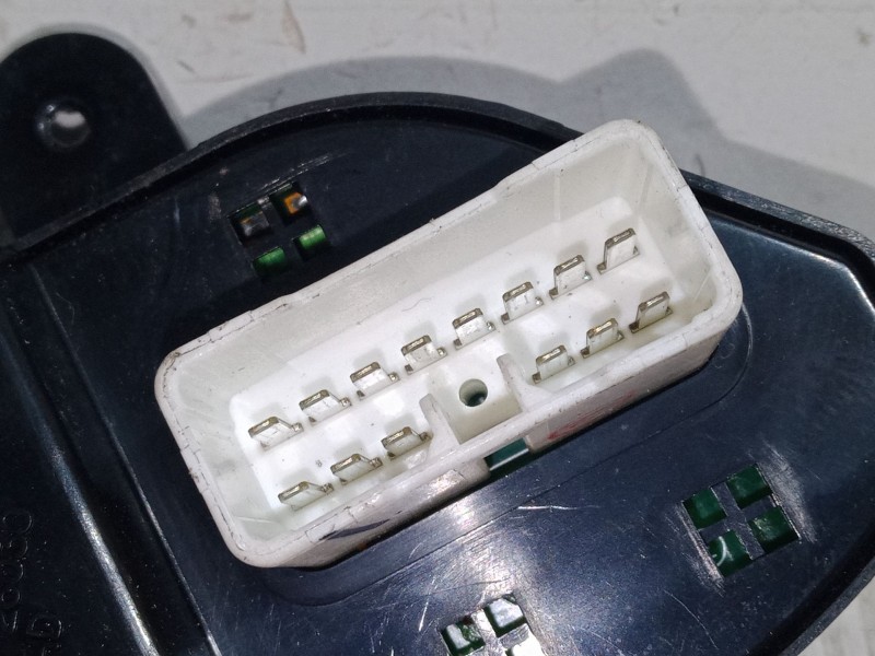 Recambio de mando retrovisor para hyundai santa fé i (sm) 2.0 crdi referencia OEM IAM 9353026000  