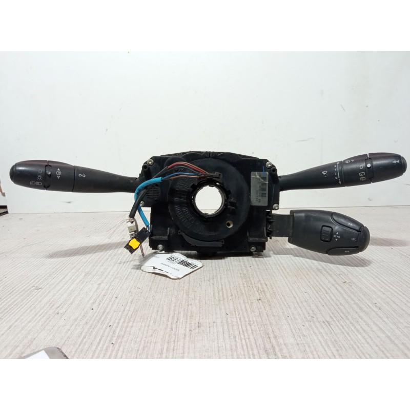 Recambio de mando luces para peugeot 207/207+ (wa_, wc_) 1.4 16v referencia OEM IAM 96657288XT 261133 B6 240908 S 0057 