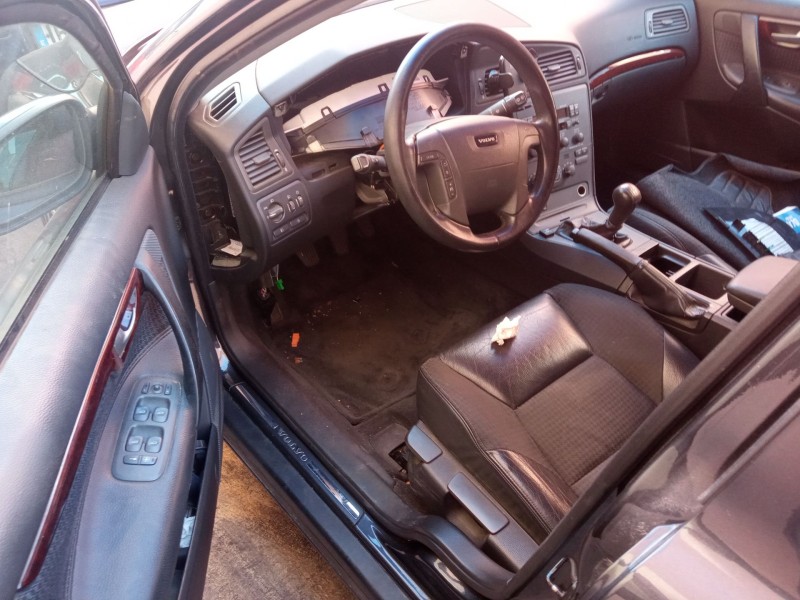 volvo v70 ii (285) del año 2000