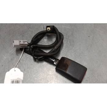 ANCLAJE CINTURON DELANTERO IZQUIERDO 076761 