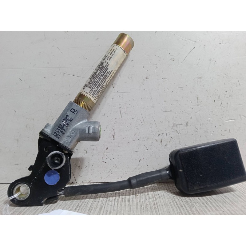 Recambio de anclaje cinturon delantero derecho para peugeot 406 (8b) 2.1 td 12v referencia OEM IAM   