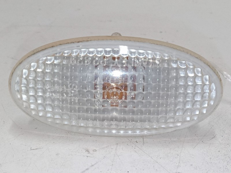 Recambio de intermitente lateral izquierdo para mazda 6 sedán (gg) 2.0 di (gg14) referencia OEM IAM   