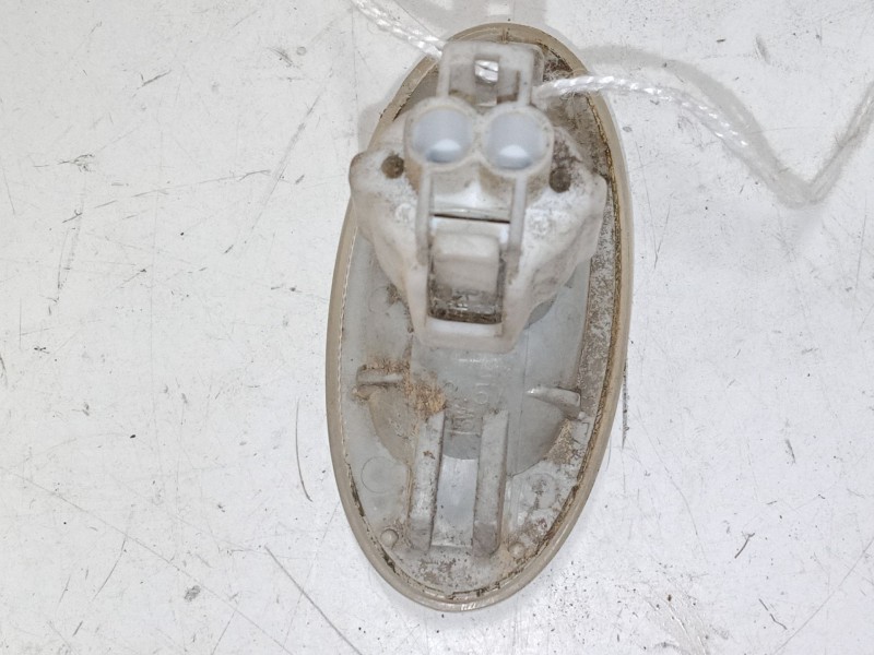 Recambio de intermitente lateral izquierdo para mazda 6 sedán (gg) 2.0 di (gg14) referencia OEM IAM   