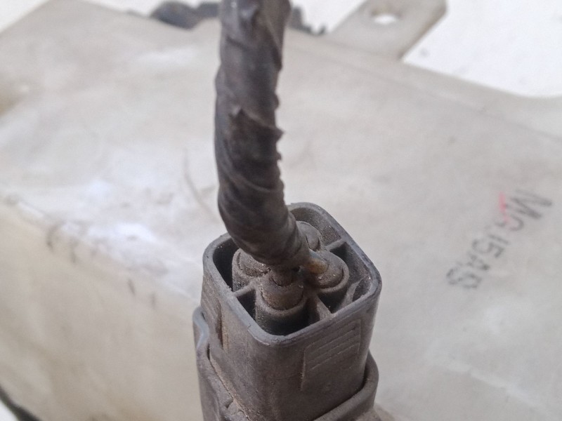 Recambio de botella liquido limpiaparabrisas para mazda 6 sedán (gg) 2.0 di (gg14) referencia OEM IAM   