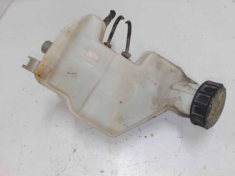 Recambio de bomba freno para ford fiesta v (jh_, jd_) 1.4 16v referencia OEM IAM   
