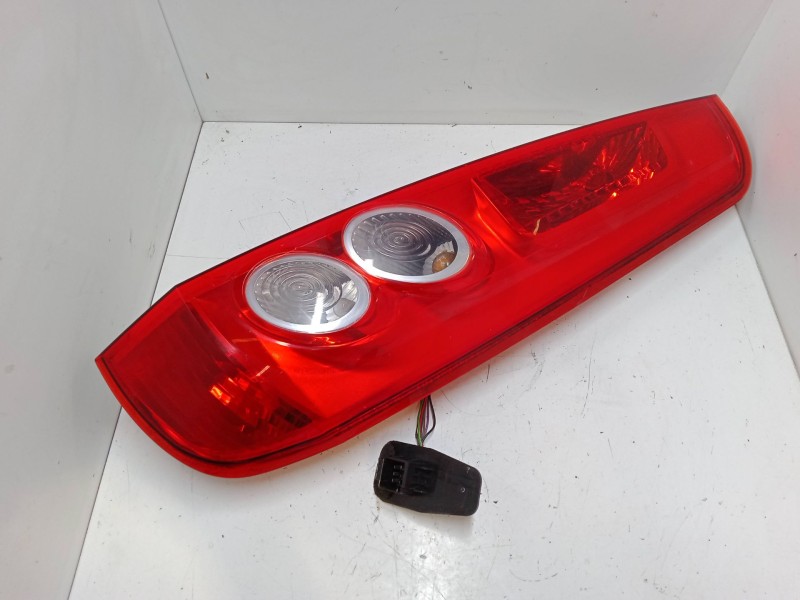 Recambio de piloto trasero derecho para ford fiesta v (jh_, jd_) 1.4 16v referencia OEM IAM   