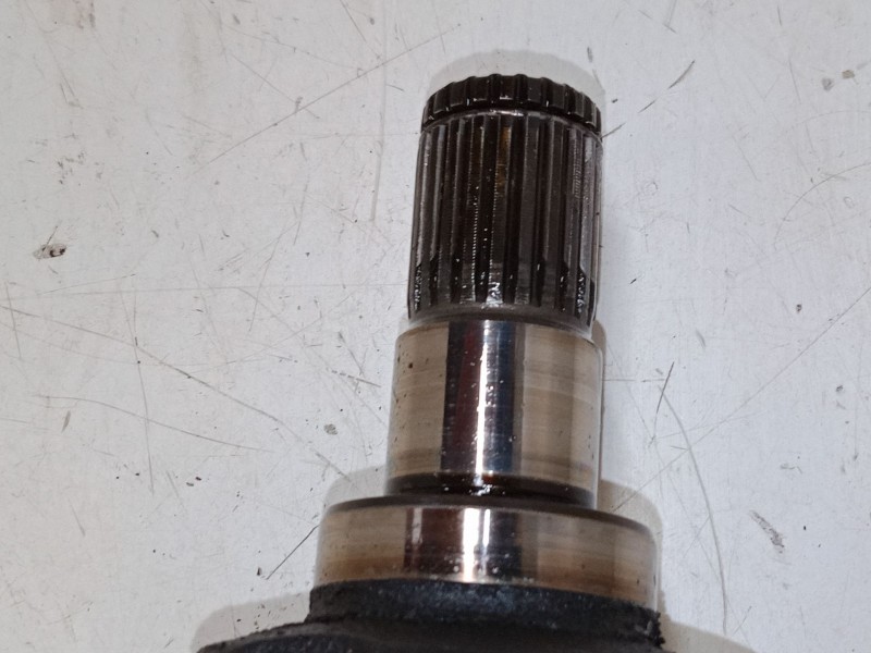 Recambio de transmision delantera derecha para suzuki swift iii (mz, ez) 1.3 (rs 413) referencia OEM IAM   