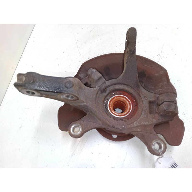 Recambio de mangueta delantera derecha para suzuki swift iii (mz, ez) 1.3 ddis (rs 413d) referencia OEM IAM   