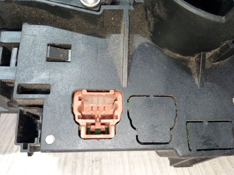 Recambio de mando luces para peugeot 207/207+ (wa_, wc_) 1.4 16v referencia OEM IAM 96657288XT 261133 B6 240908 S 0057 