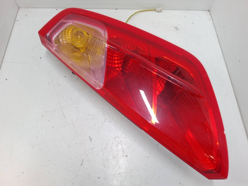 Recambio de piloto trasero derecho para fiat grande punto van (199_) 1.4 (199cxb1a, 199dxb1a) referencia OEM IAM   