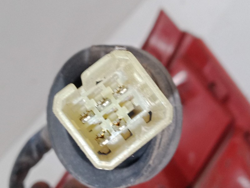 Recambio de piloto trasero derecho para suzuki swift iii (mz, ez) 1.3 (rs 413) referencia OEM IAM   