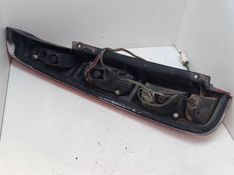 Recambio de piloto trasero derecho para nissan x-trail i (t30) 2.2 dci 4x4 referencia OEM IAM   