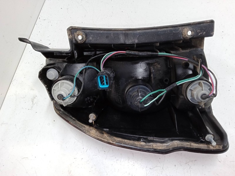 Recambio de piloto trasero derecho para mitsubishi montero sport i (k7_, k9_) 2.5 td (k94w, k74t) referencia OEM IAM   