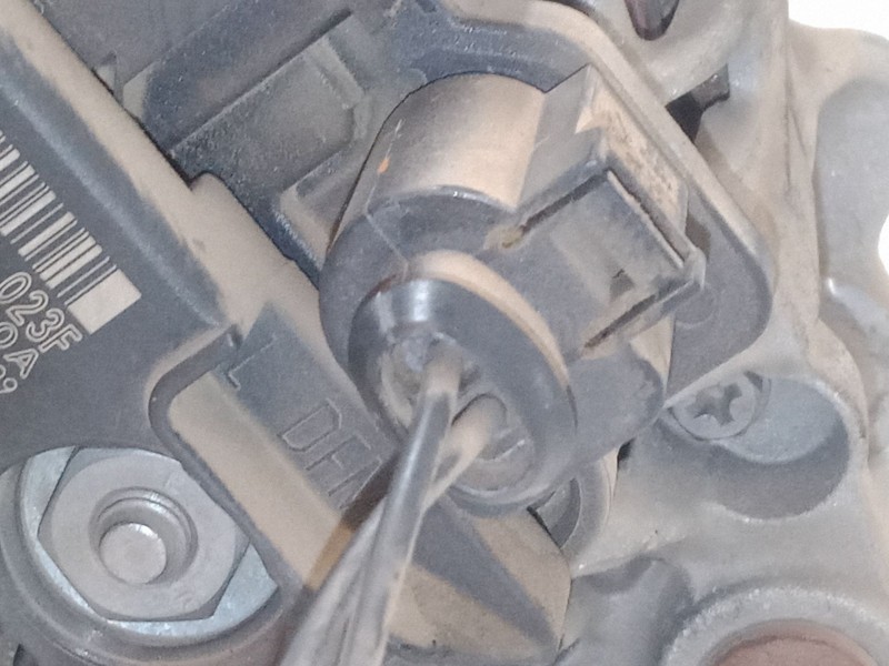 Recambio de alternador para volkswagen golf vi (5k1) 1.6 tdi referencia OEM IAM   