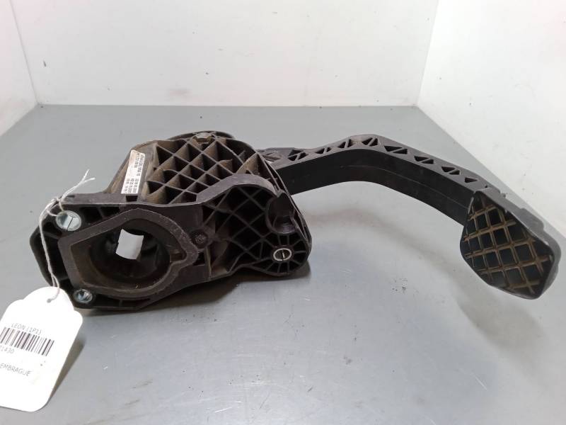 PEDAL EMBRAGUE 1K1721059BH 