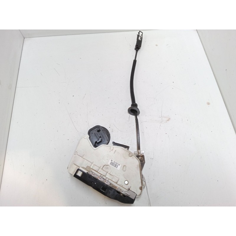 Recambio de cerradura puerta trasera derecha para volkswagen golf vi (5k1) 1.6 tdi referencia OEM IAM   