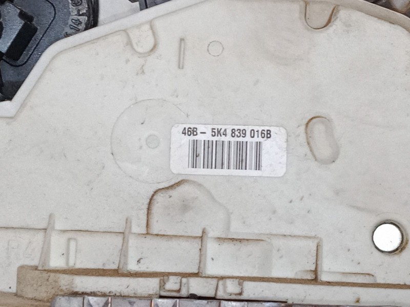 Recambio de cerradura puerta trasera derecha para volkswagen golf vi (5k1) 1.6 tdi referencia OEM IAM   