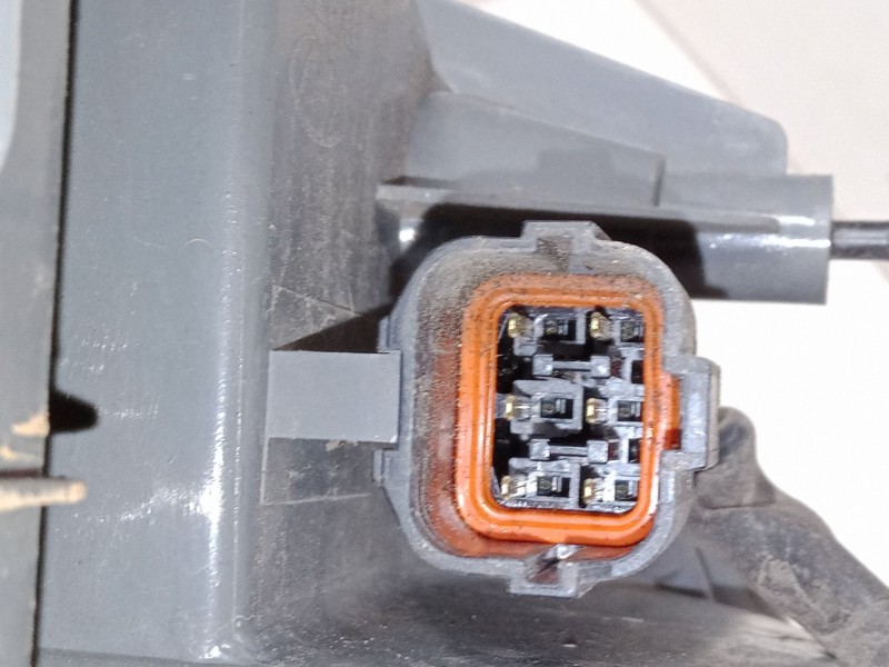 Recambio de piloto trasero derecho para hyundai i800 se crdi auto euro6 a51az1 referencia OEM IAM   