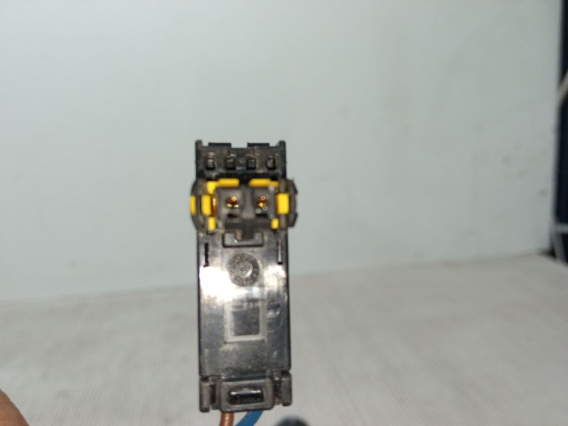 Recambio de mando luces para peugeot 207/207+ (wa_, wc_) 1.4 16v referencia OEM IAM 96657288XT 261133 B6 240908 S 0057 