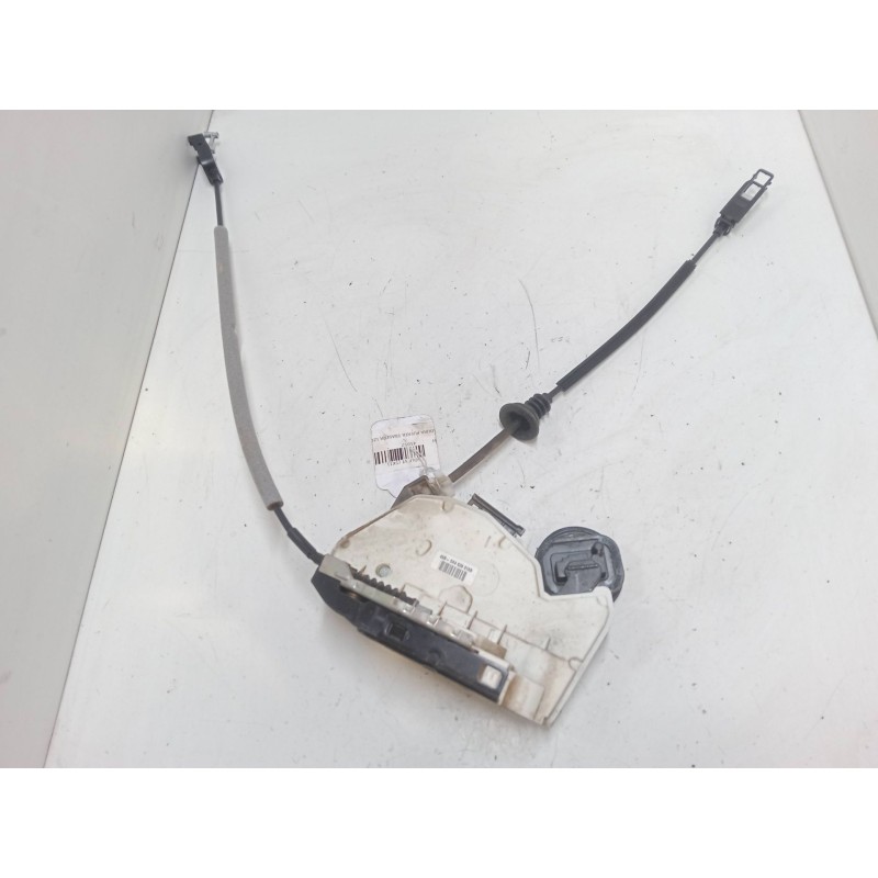 Recambio de cerradura puerta trasera izquierda para volkswagen golf vi (5k1) 1.6 tdi referencia OEM IAM   