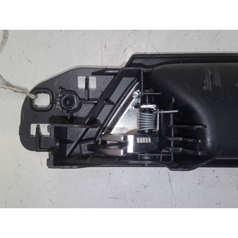 Recambio de maneta interior puerta trasera derecha para volkswagen golf vi (5k1) 1.6 tdi referencia OEM IAM   