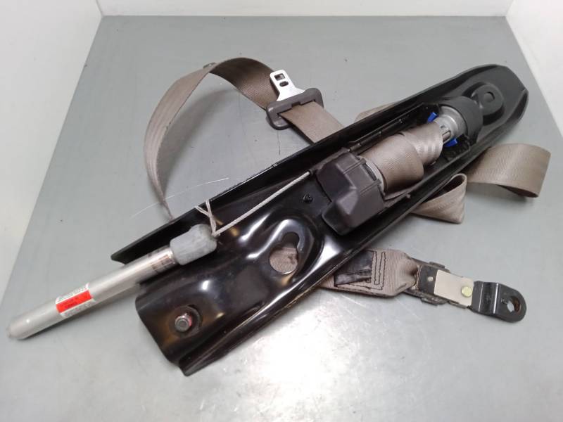 CINTURON SEGURIDAD DELANTERO IZQUIERDO 