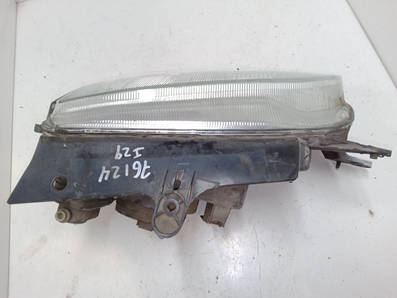 Recambio de faro izquierdo para peugeot partner monospace (5_, g_) 1.9 d referencia OEM IAM   