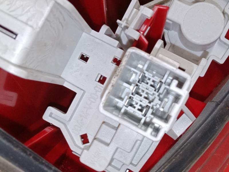 Recambio de piloto trasero derecho para ford fiesta vi (cb1, ccn) 1.25 referencia OEM IAM   