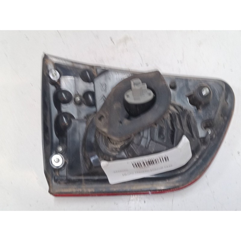 Recambio de piloto trasero porton derecho para citroën c-crosser (vu_, vv_) 2.2 hdi referencia OEM IAM   