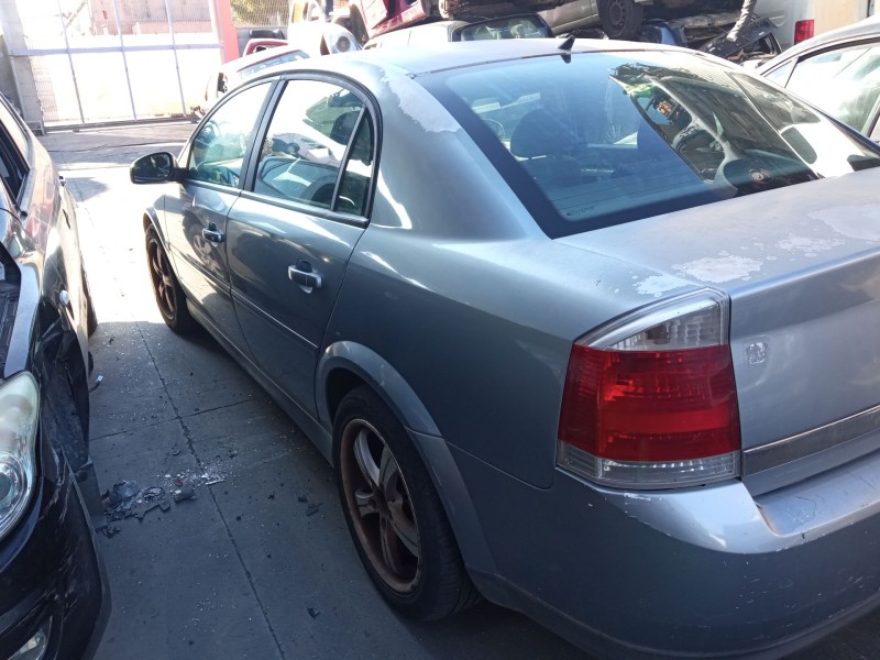 opel vectra c (z02) del año 2004