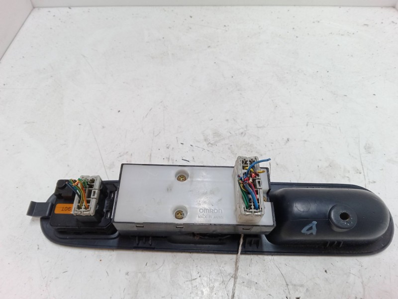 Recambio de mando elevalunas delantero izquierdo para honda hr-v (gh_) 1.6 16v 4wd (gh2, gh4) referencia OEM IAM   
