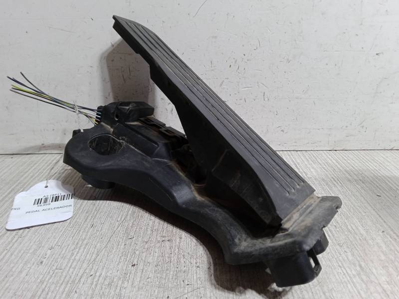 PEDAL ACELERADOR 