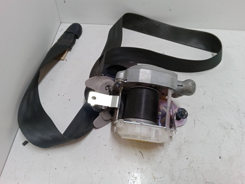 Recambio de cinturon seguridad delantero derecho para hyundai i30 (fd) 1.4 referencia OEM IAM   