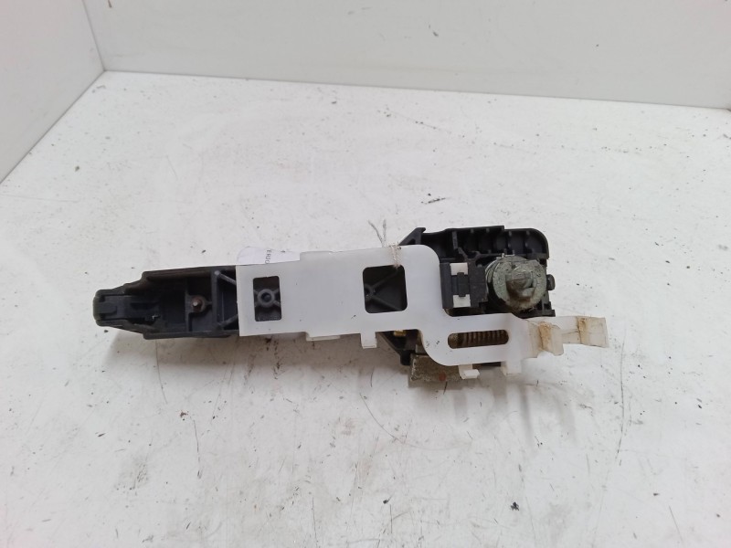 Recambio de maneta exterior puerta delantera izquierda para hyundai i30 (fd) 1.4 referencia OEM IAM   