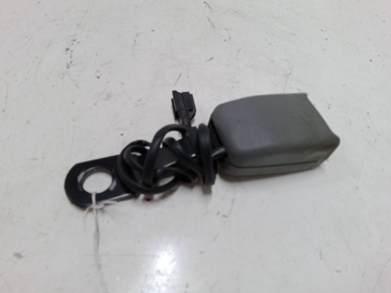 Recambio de anclaje cinturon delantero izquierdo para chevrolet lacetti (j200) 1.4 16v referencia OEM IAM   