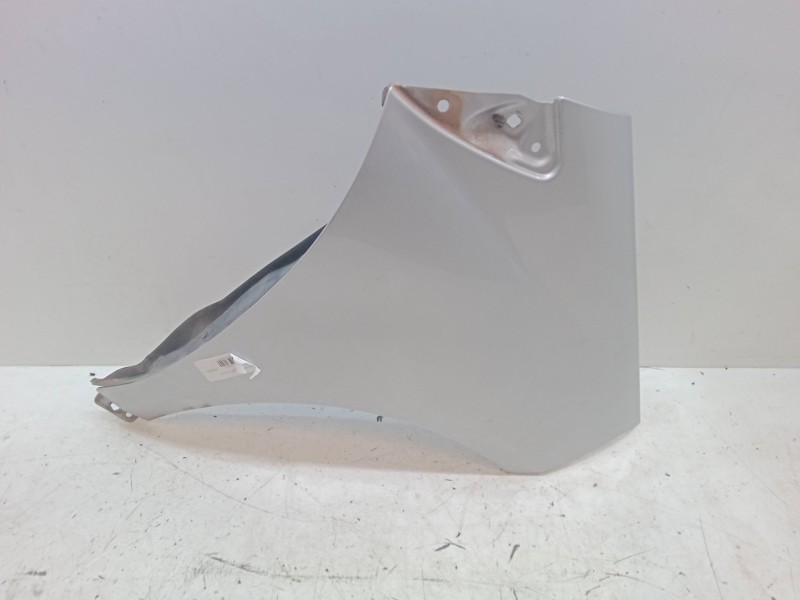 Recambio de aleta delantera derecha para mercedes-benz clase a (w168) a 140 (168.031, 168.131) referencia OEM IAM   