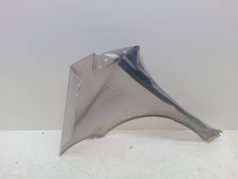 Recambio de aleta delantera derecha para mercedes-benz clase a (w168) a 140 (168.031, 168.131) referencia OEM IAM   