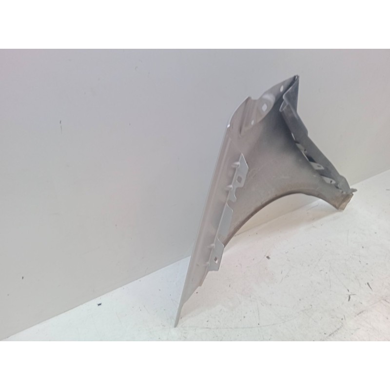 Recambio de aleta delantera derecha para mercedes-benz clase a (w168) a 140 (168.031, 168.131) referencia OEM IAM   