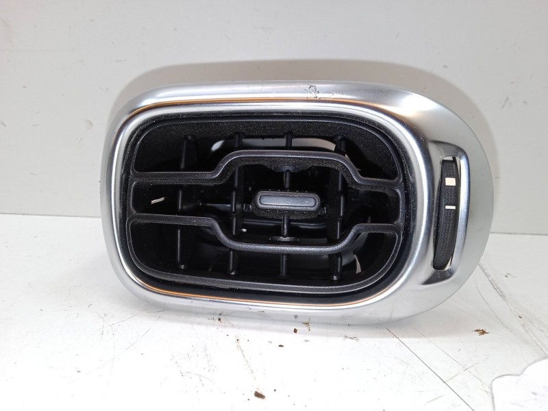 Recambio de aireador derecho para citroën c3 picasso (sh_) 1.6 hdi referencia OEM IAM 9683043377  