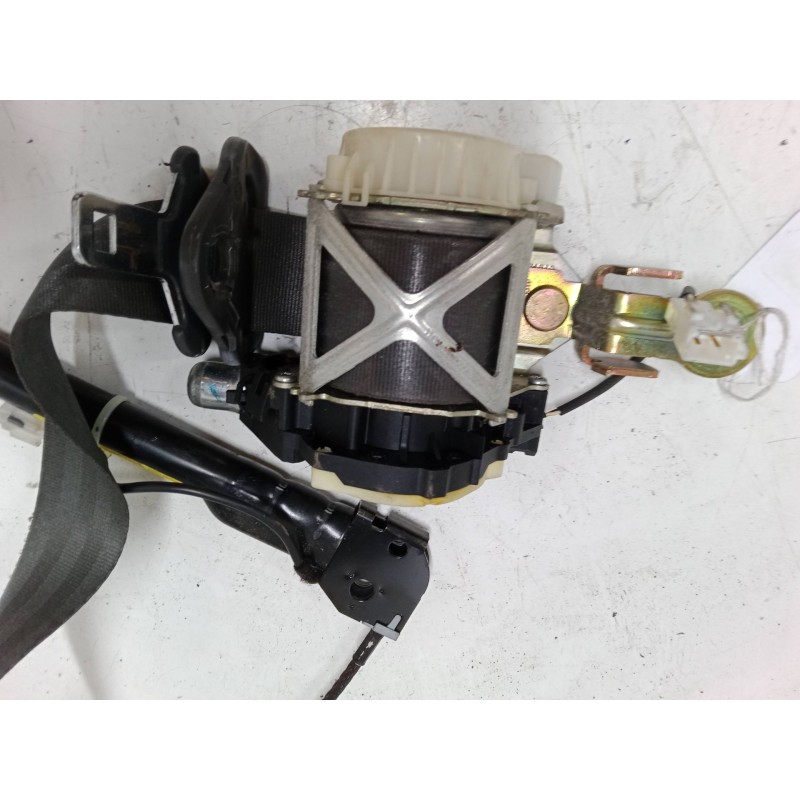 Recambio de cinturon seguridad delantero izquierdo para renault clio iii (br0/1, cr0/1) 1.5 dci (br17, cr17) referencia OEM IAM 